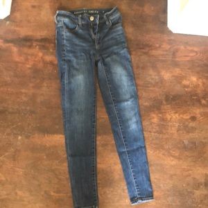 American Eagle High-rise jegging.